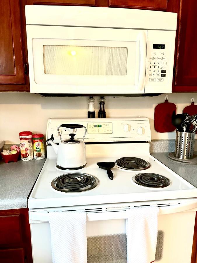 Lovely 2-Bedroom Condo W/Balcony And Free Parking Nashville Buitenkant foto